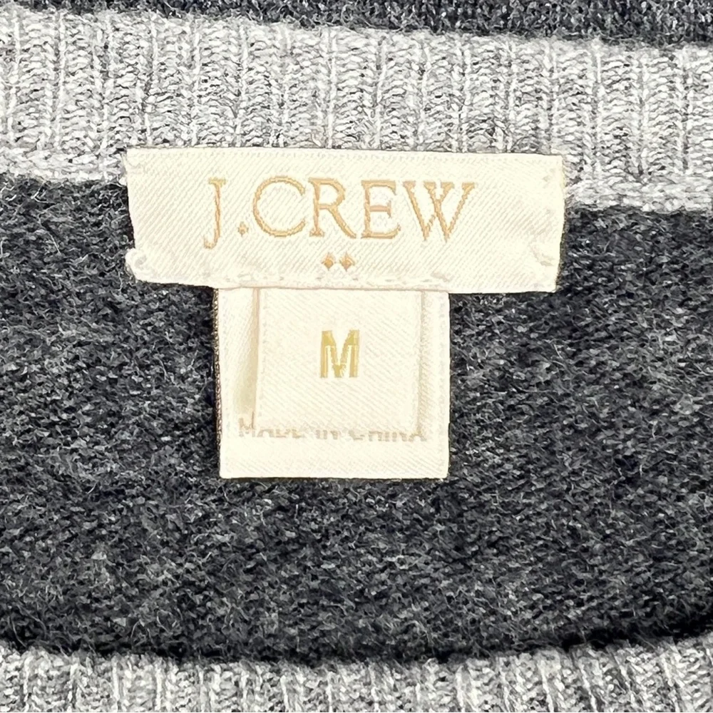 J.Crew Wool Blend Sweater Women’s Medium Gray Elbow‎ Patches Side Buttons Raglan